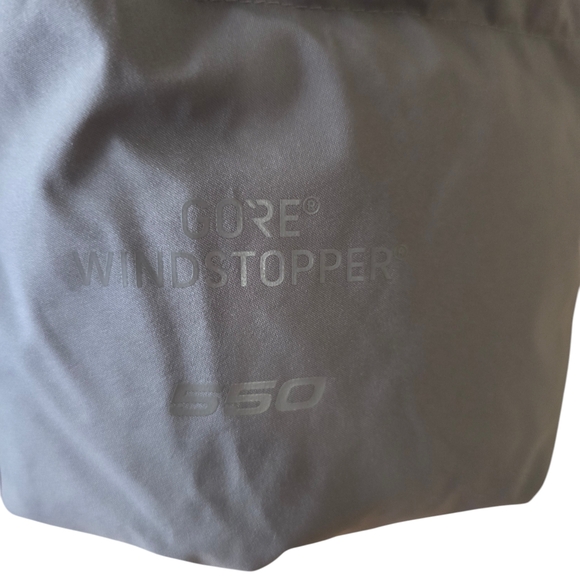 The North Face Men's Charcoal Puffer Jacket - Picture 4 of 4